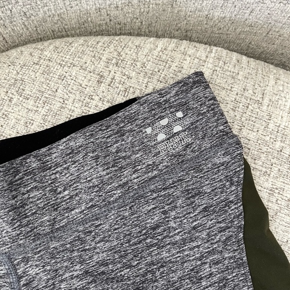 Victoria’s Secret PINK workout leggings - Picture 2 of 5